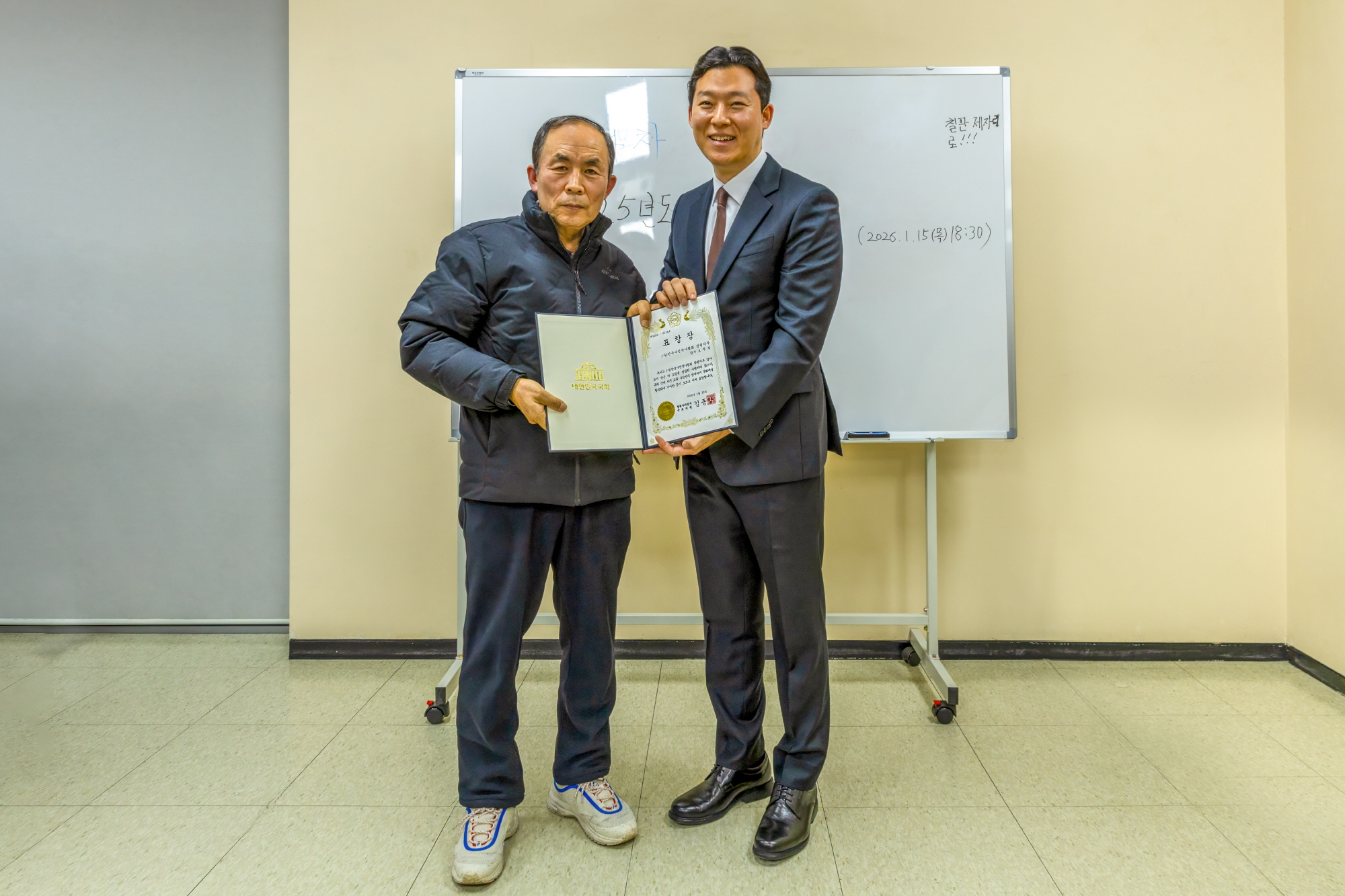 ÷�� ����